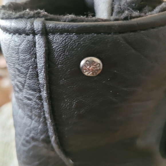 Vera wang Winter boots...size8.5 faux black leather - Picture 7 of 7